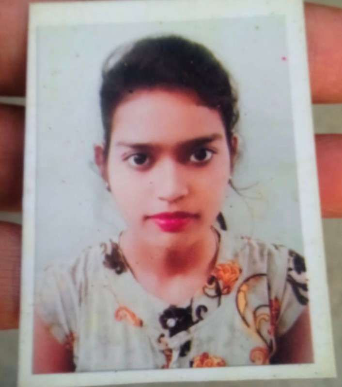 Student Photo Not Available