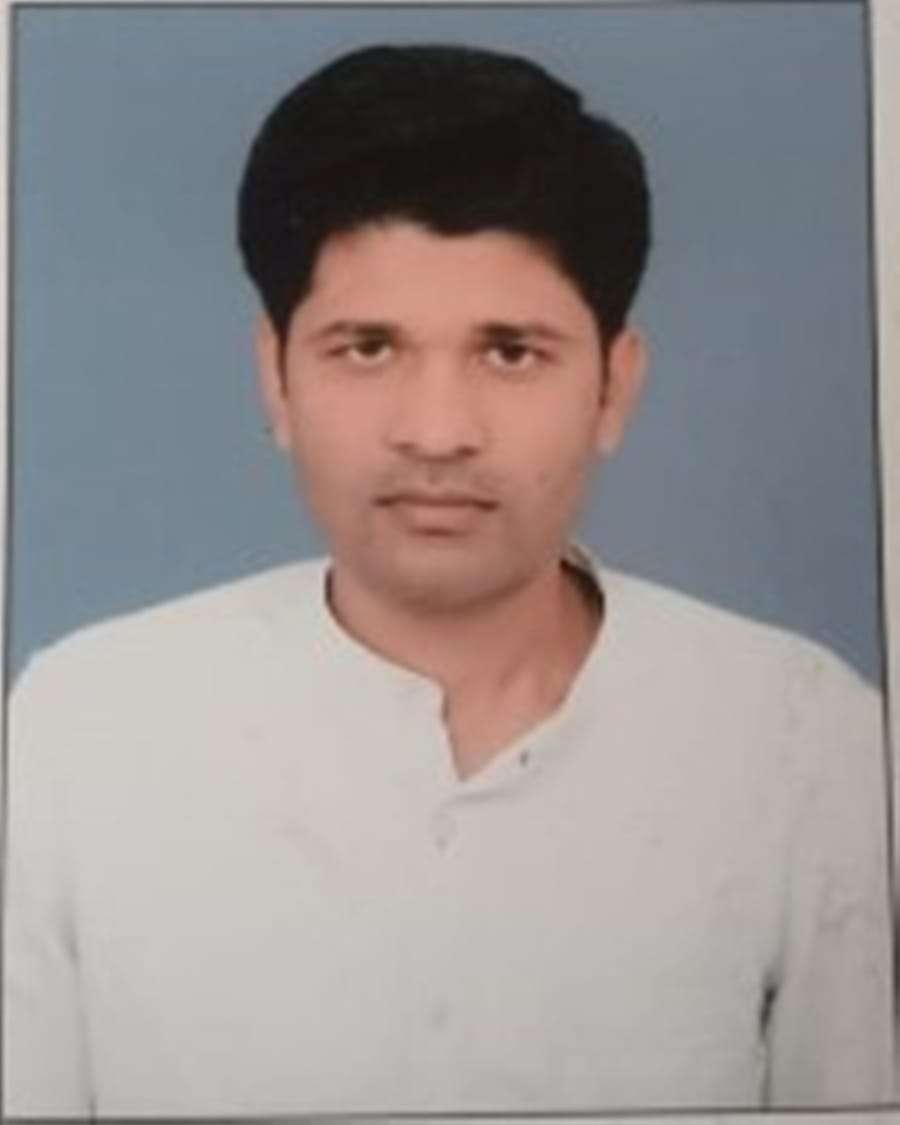 Student Photo Not Available