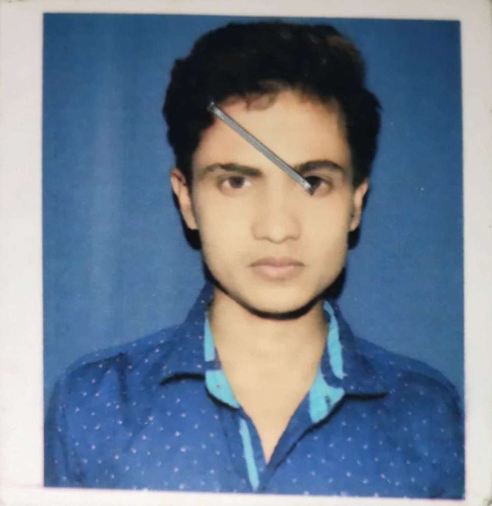 Student Photo Not Available