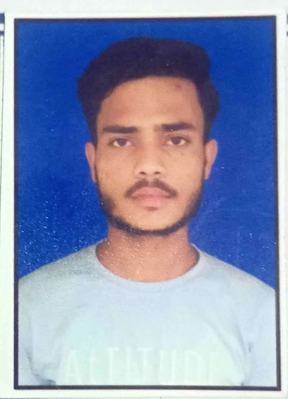 Student Photo Not Available