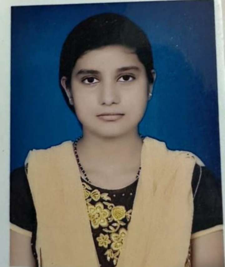 Student Photo Not Available