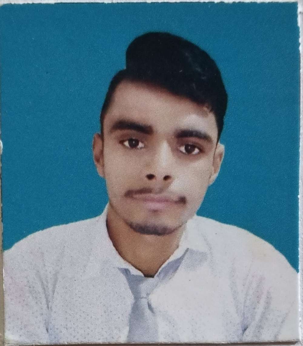 Student Photo Not Available