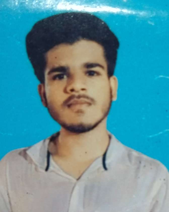 Student Photo Not Available