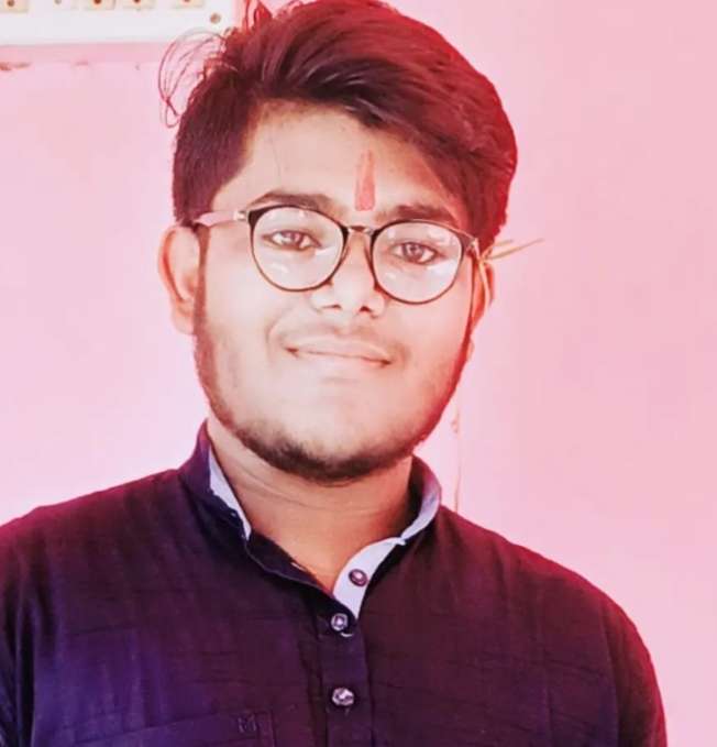 Student Photo Not Available