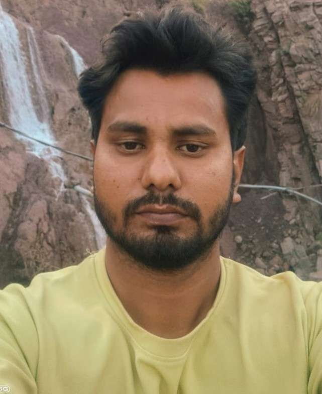 Student Photo Not Available