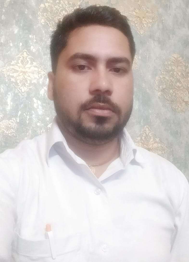 Student Photo Not Available